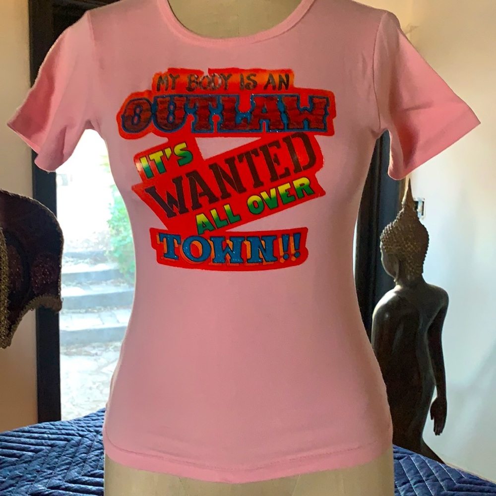 Vintage 70’s 80’s style pink Shirt Iron-On T-Shirt Tee. Fits XS-S.
